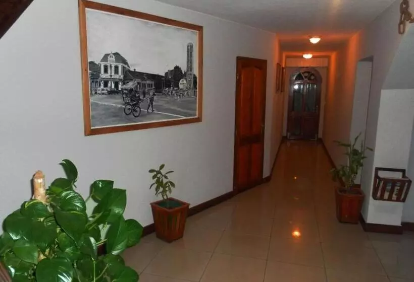 هتل Antsirabe