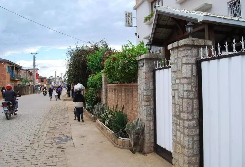 هتل Antsirabe