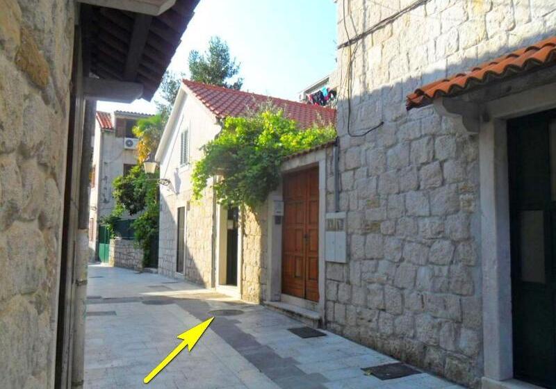 ホテル Apartments Villa Dube