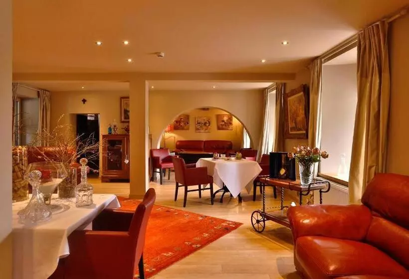 Hotelli Auberge Des Cretes
