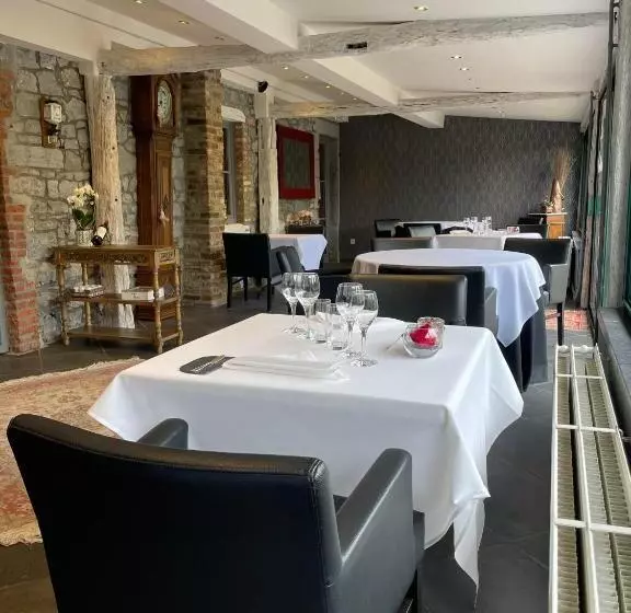Hotelli Auberge Des Cretes