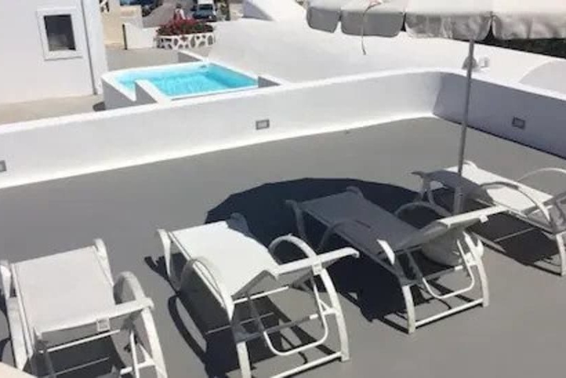 Hotel Ayoba Santorini