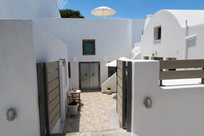 Hotel Ayoba Santorini