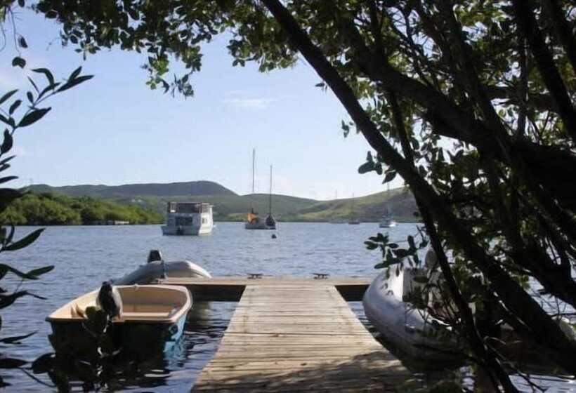 هتل Club Seabourne