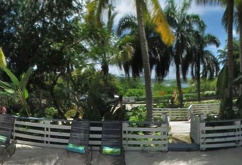 هتل Club Seabourne