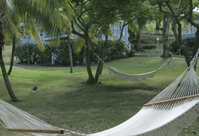 هتل Club Seabourne