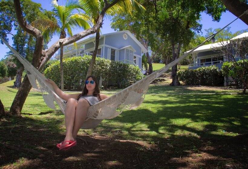 هتل Club Seabourne