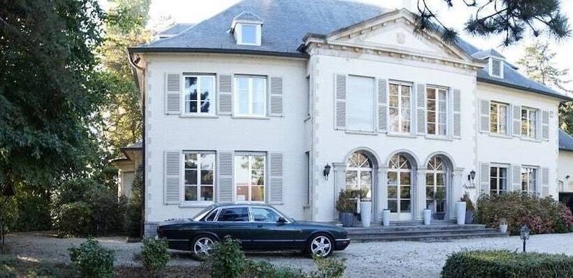 בית מלון כפרי Fleur De Lys