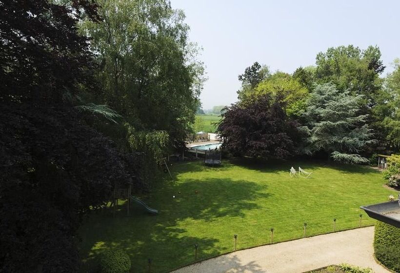 בית מלון כפרי Fleur De Lys