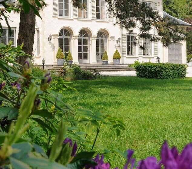 בית מלון כפרי Fleur De Lys