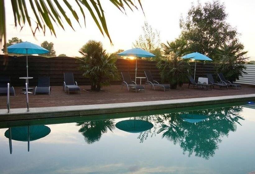 בית מלון כפרי Fleur De Lys