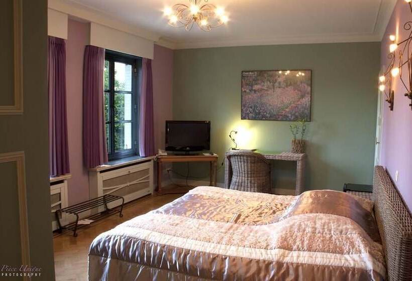 בית מלון כפרי Fleur De Lys