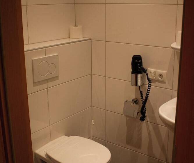 ホテル Landgasthof Stranachwirt