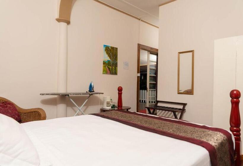 호텔 Herdmanston Lodge