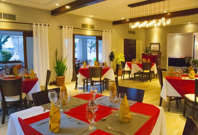 호텔 Herdmanston Lodge