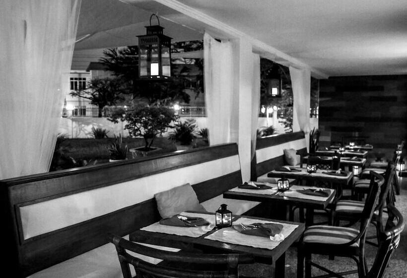 호텔 Herdmanston Lodge