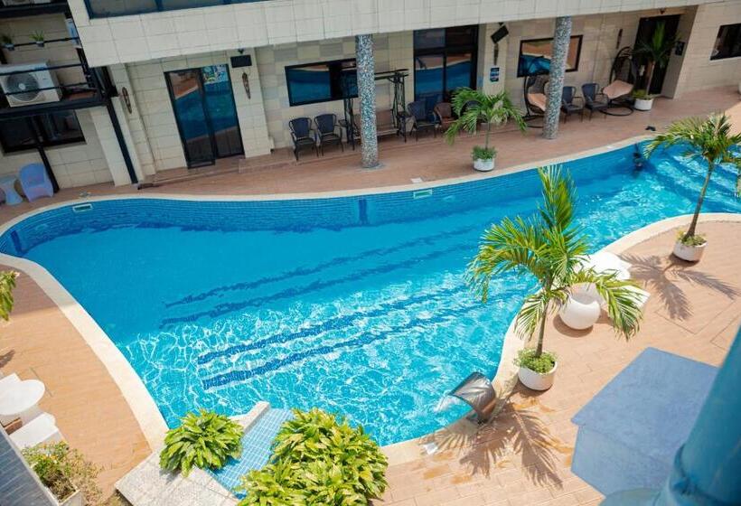 هتل Hibiscus Louis