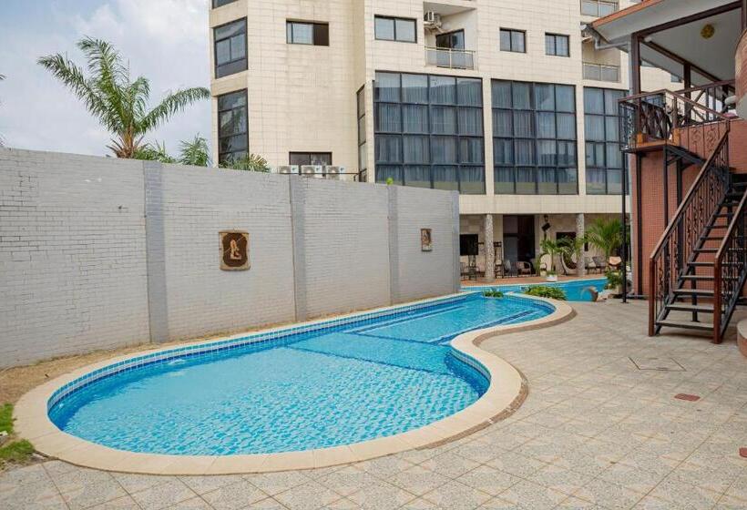 هتل Hibiscus Louis