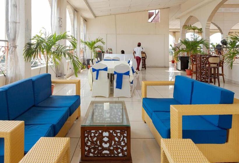 هتل Hibiscus Louis