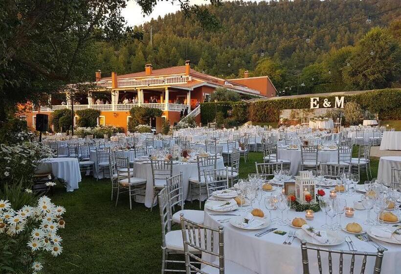 Hospedium Hotel Val De Pinares