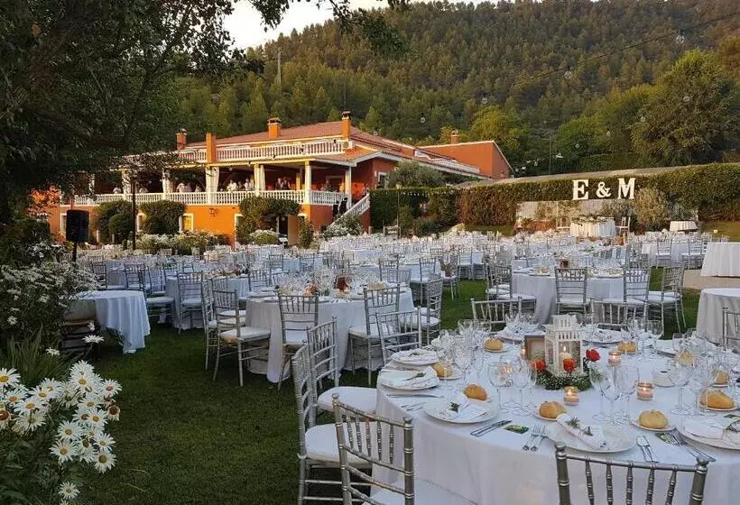 Hospedium Hotel Val De Pinares