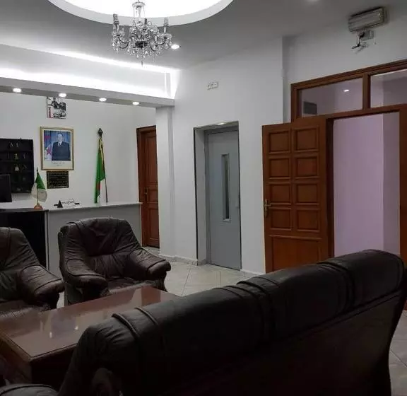 هتل Ikram Oran