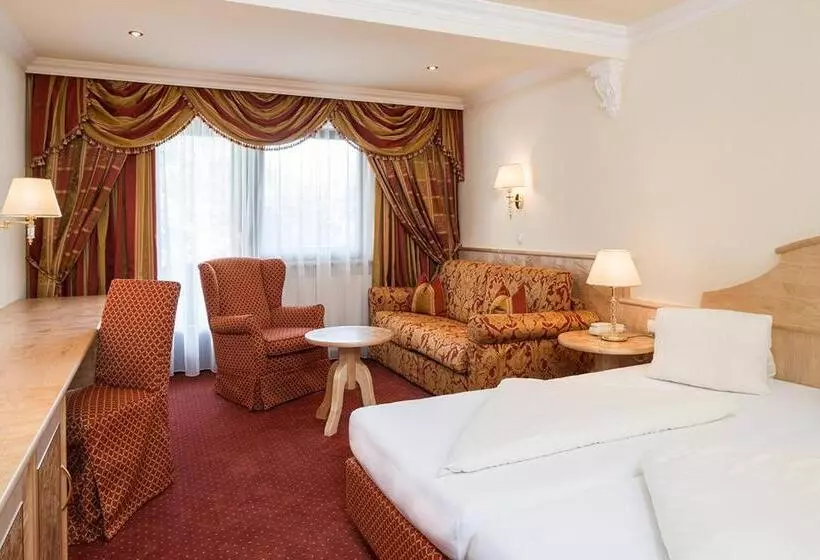 Hotelli Jenbacherhof B&b