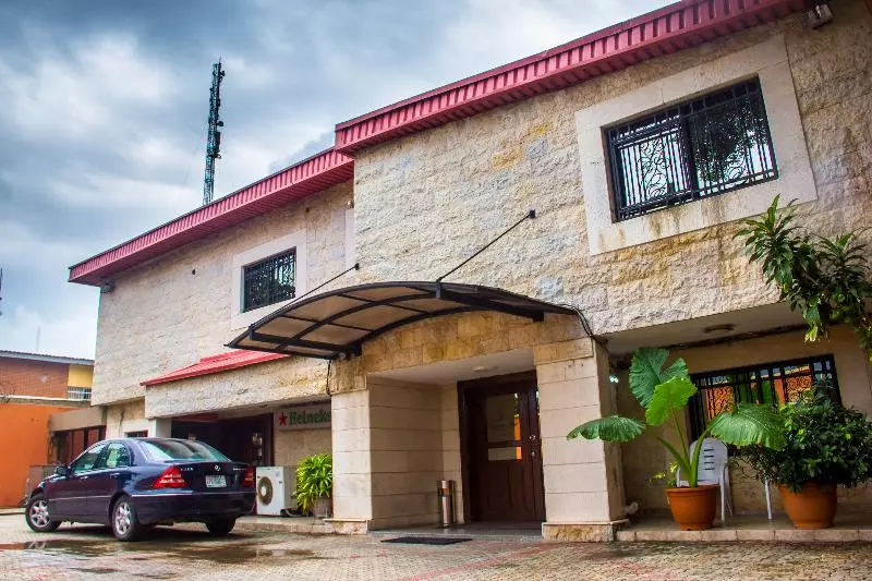 هتل Lamia Inn
