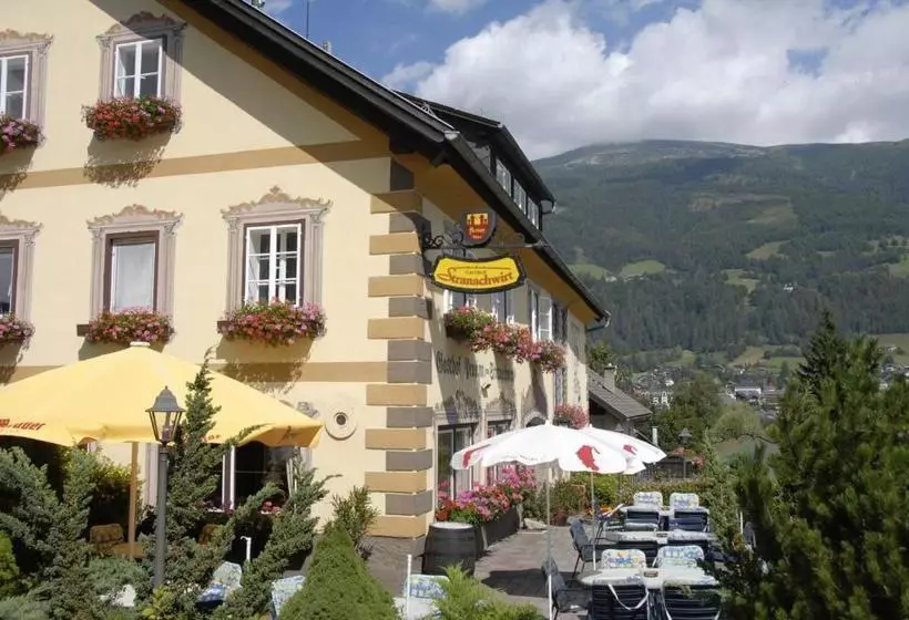 Hotelli Landgasthof Stranachwirt