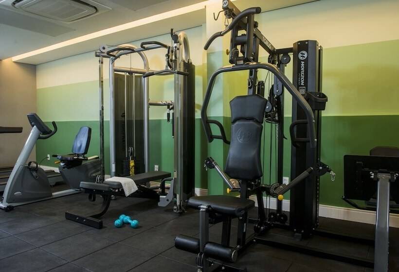 هتل Luzeiros Recife