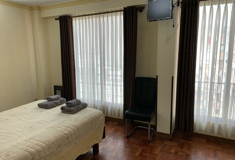 هتل Residencial Alta Vista