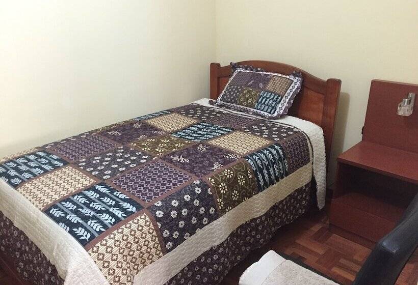 هتل Residencial Alta Vista