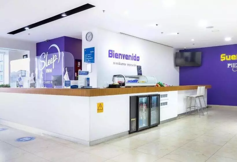 ホテル Sleep Inn Leon Antares
