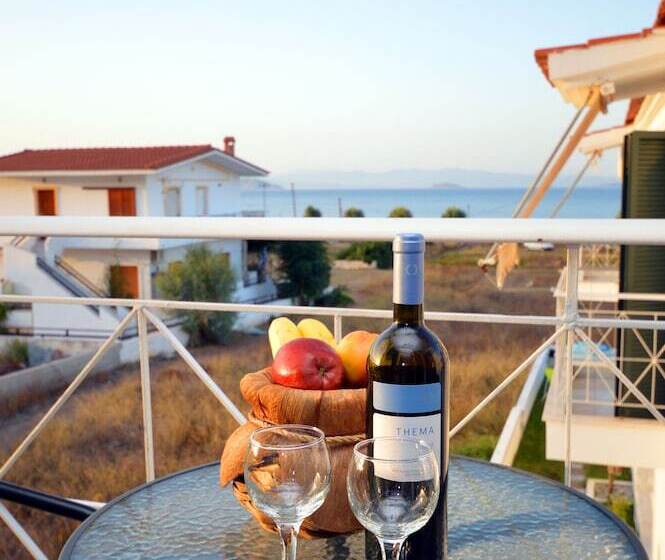 Koukounari Apartments