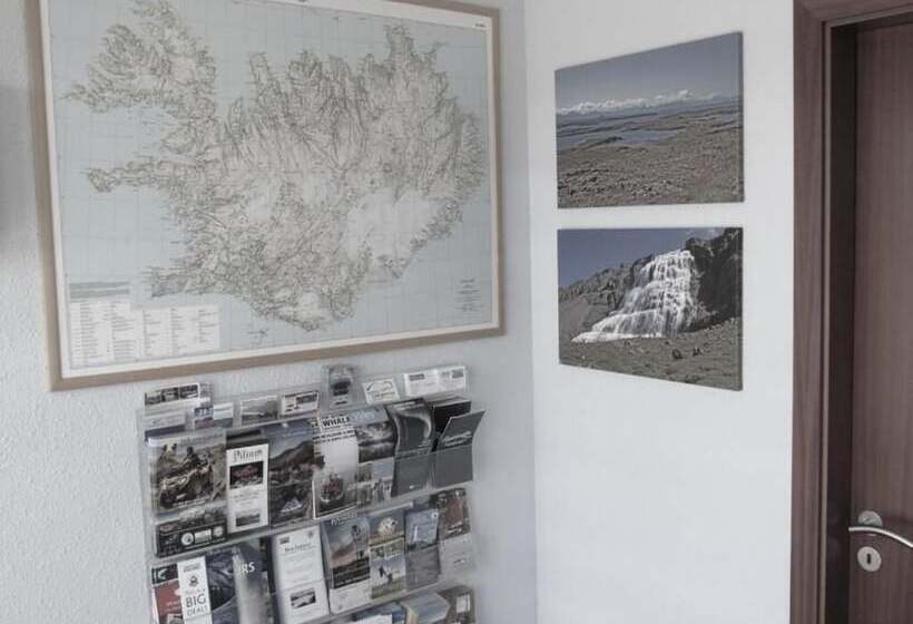 B&b Guesthouse Bed And Breakfast Keflavik Centre