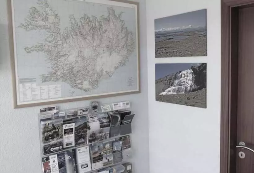 B&b Guesthouse   Bed And Breakfast Keflavik Centre