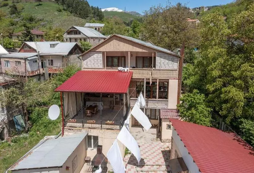 ベッドアンドブレックファースト Armenia Guesthouse