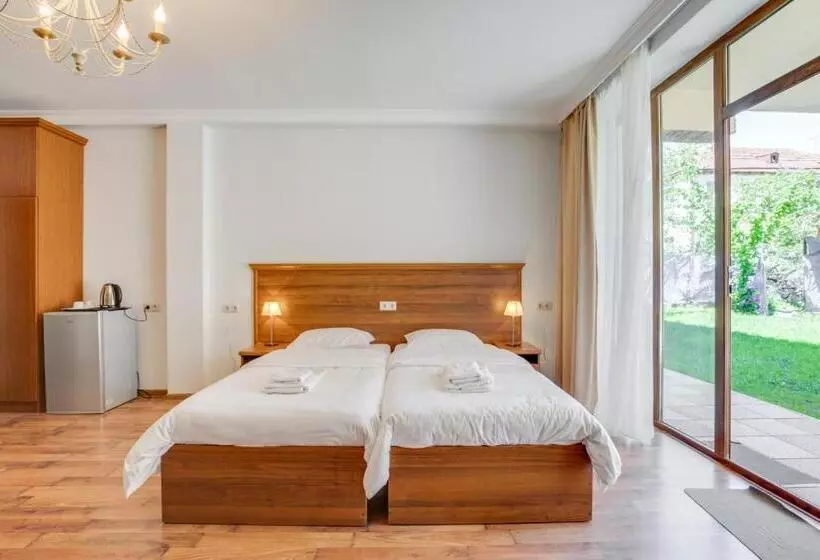 ベッドアンドブレックファースト Armenia Guesthouse