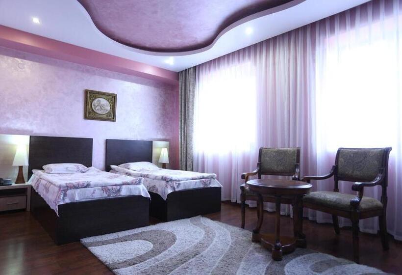 تختخواب و صبحانه Vanatur