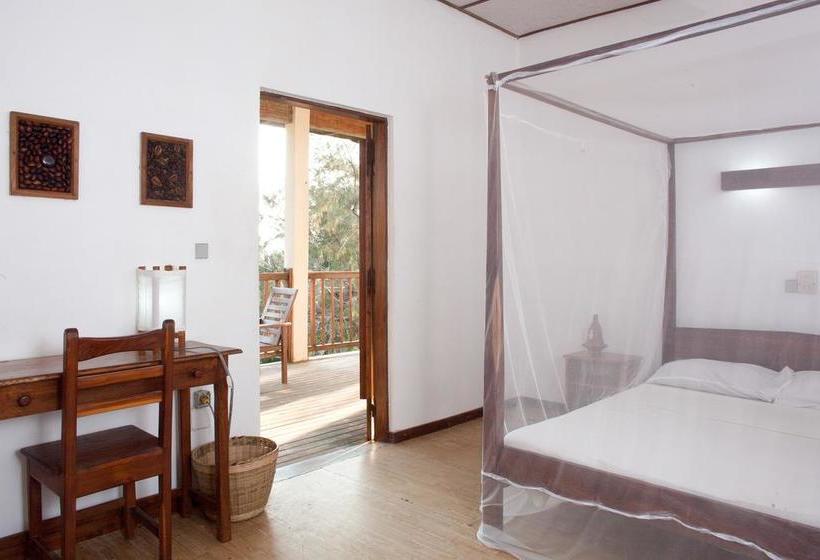 هتل Auberge De Grand Popo