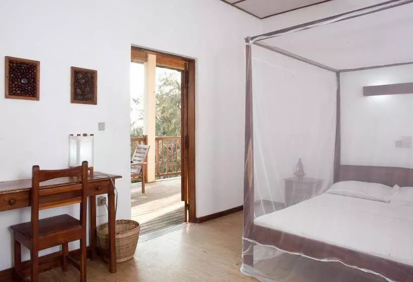 هتل Auberge De Grand Popo