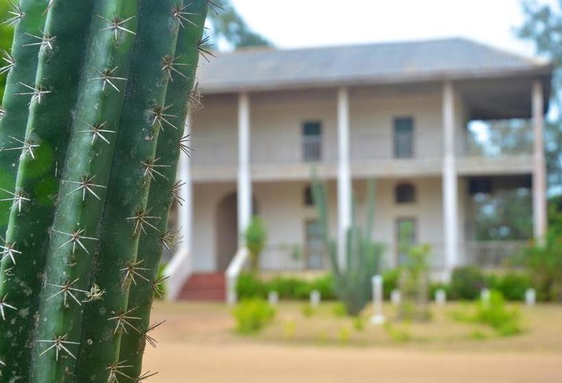 هتل Auberge De Grand Popo