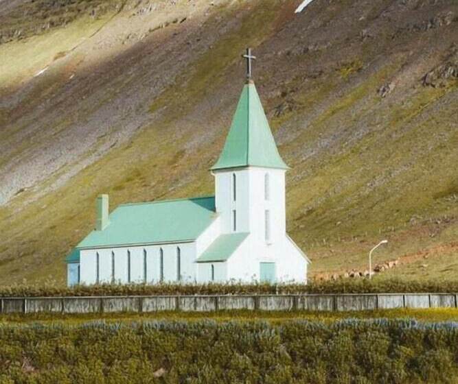 هتل Fisherman Guesthouse Sudureyri