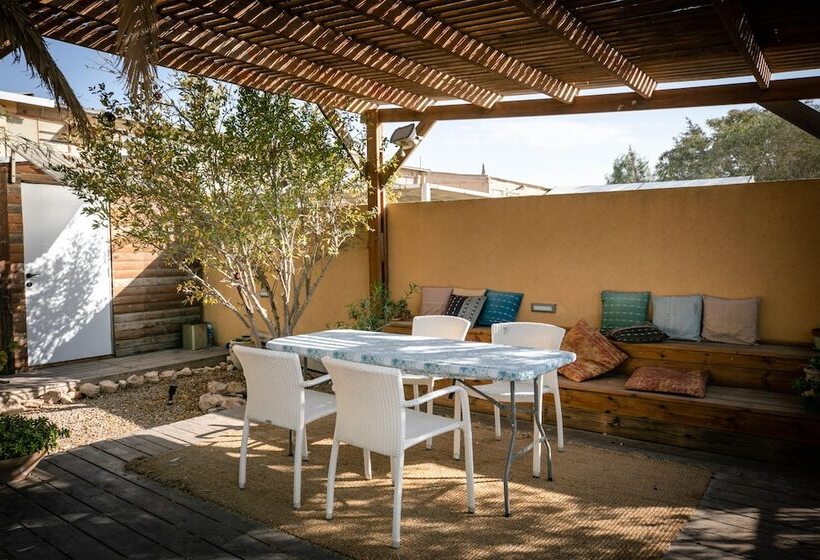 Hotelli Ibex Unique Desert Inn