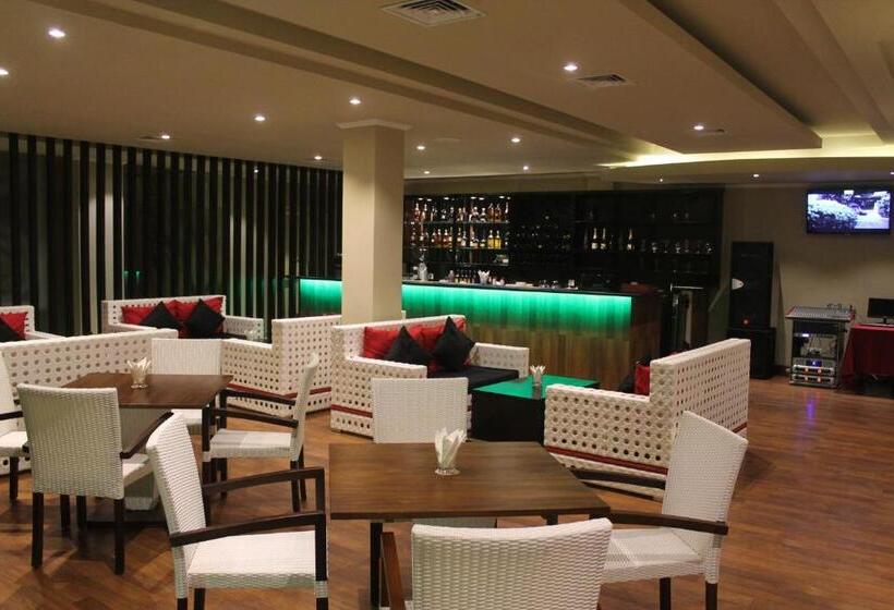 酒店 Novo Turismo Resort & Spa