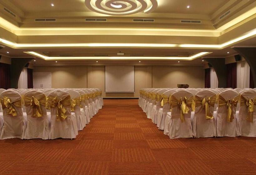 酒店 Novo Turismo Resort & Spa