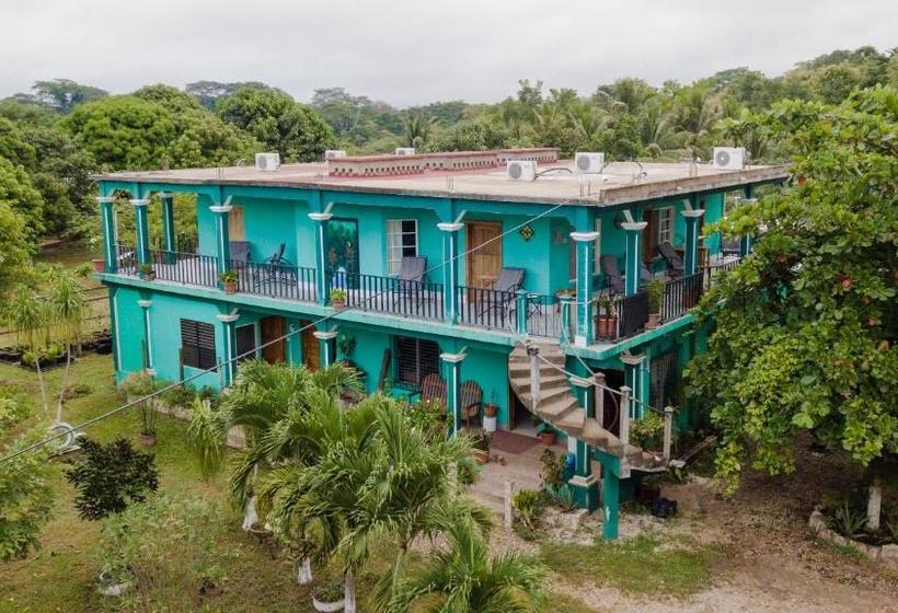 Hotelli River Park Inn