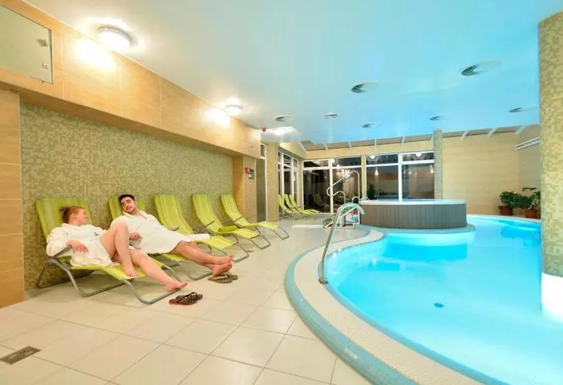 Hotelli Viktória Wellness