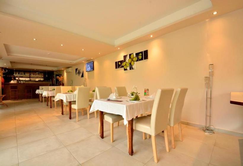 Отель Viktória Wellness