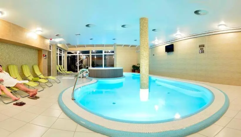 Hotelli Viktória Wellness